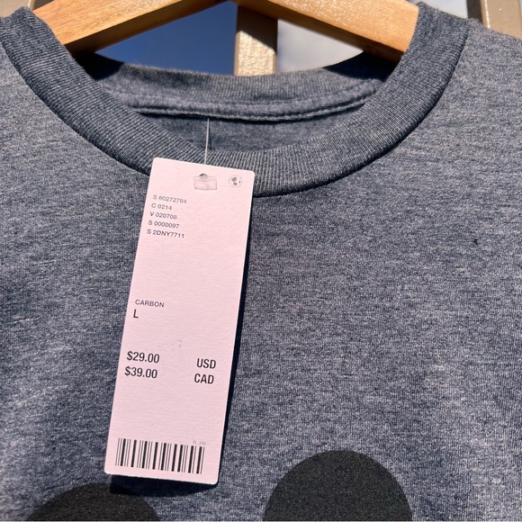 Disney NWT Mickey Mouse Graphic T-shirt L Color Carbon Urban Outfitters - Picture 3 of 8